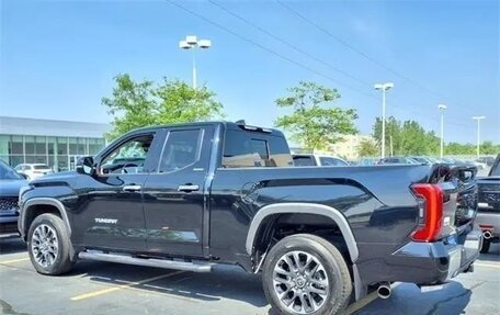 Toyota Tundra, 2022 год, 6 800 000 рублей, 8 фотография