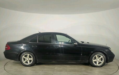 Mercedes-Benz E-Класс, 2005 год, 539 000 рублей, 4 фотография