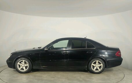 Mercedes-Benz E-Класс, 2005 год, 539 000 рублей, 8 фотография