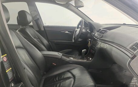 Mercedes-Benz E-Класс, 2005 год, 539 000 рублей, 16 фотография