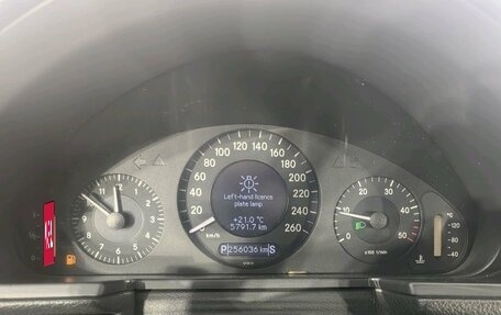 Mercedes-Benz E-Класс, 2005 год, 539 000 рублей, 9 фотография