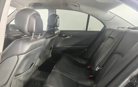 Mercedes-Benz E-Класс, 2005 год, 539 000 рублей, 19 фотография