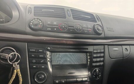 Mercedes-Benz E-Класс, 2005 год, 539 000 рублей, 25 фотография