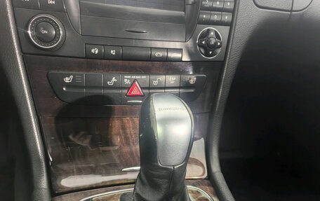 Mercedes-Benz E-Класс, 2005 год, 539 000 рублей, 28 фотография