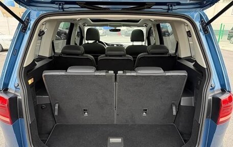 Volkswagen Touran III, 2021 год, 1 510 123 рублей, 19 фотография