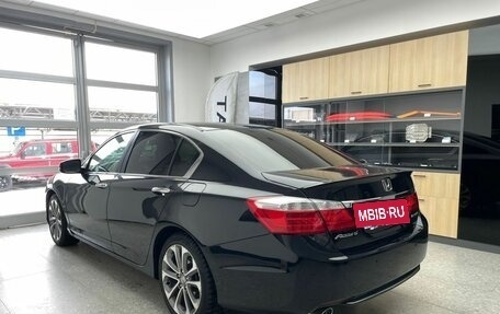 Honda Accord IX рестайлинг, 2013 год, 1 650 000 рублей, 7 фотография