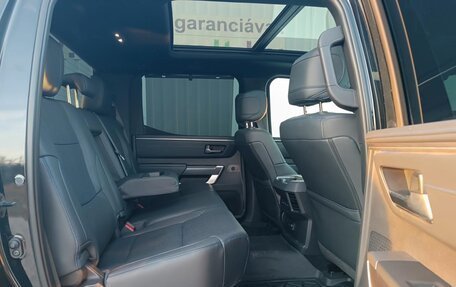 Toyota Tundra, 2022 год, 8 950 000 рублей, 12 фотография