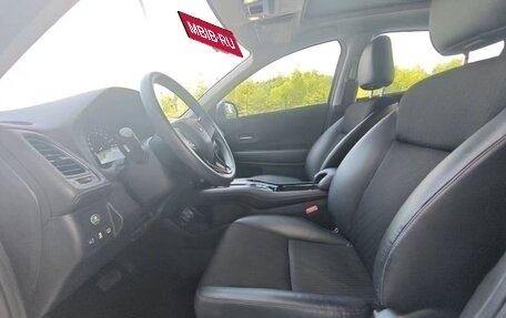 Honda Vezel, 2020 год, 1 070 000 рублей, 6 фотография