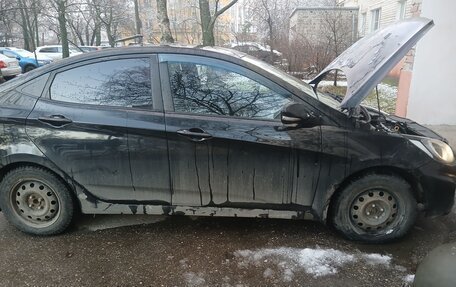 Hyundai Solaris II рестайлинг, 2012 год, 553 000 рублей, 17 фотография