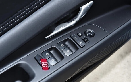 Hyundai Elantra, 2025 год, 1 605 900 рублей, 23 фотография