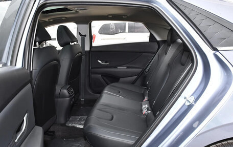 Hyundai Elantra, 2025 год, 1 605 900 рублей, 31 фотография