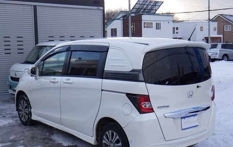 Honda Freed I, 2016 год, 744 000 рублей, 5 фотография