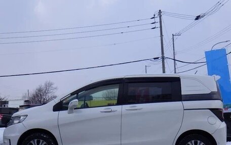 Honda Freed I, 2016 год, 744 000 рублей, 6 фотография