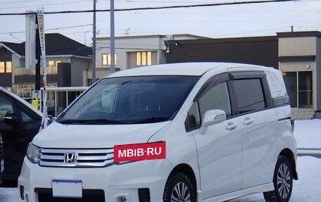 Honda Freed I, 2016 год, 744 000 рублей, 7 фотография