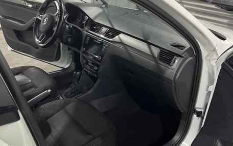 Skoda Rapid I, 2017 год, 1 370 000 рублей, 19 фотография