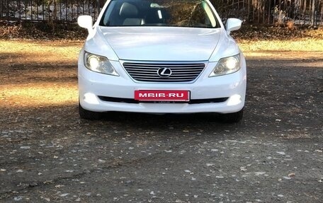 Lexus LS IV, 2006 год, 1 000 000 рублей, 3 фотография