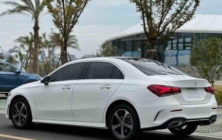 Mercedes-Benz A-Класс, 2020 год, 1 920 000 рублей, 4 фотография