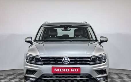 Volkswagen Tiguan II, 2019 год, 2 599 000 рублей, 2 фотография