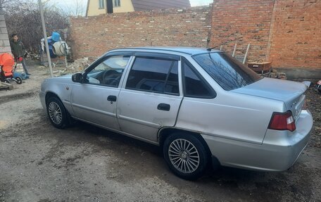 Daewoo Nexia I рестайлинг, 2012 год, 250 000 рублей, 3 фотография