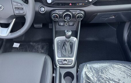 Hyundai Venue I, 2025 год, 2 330 000 рублей, 15 фотография