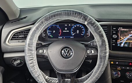 Volkswagen T-Roc I, 2021 год, 1 700 121 рублей, 4 фотография