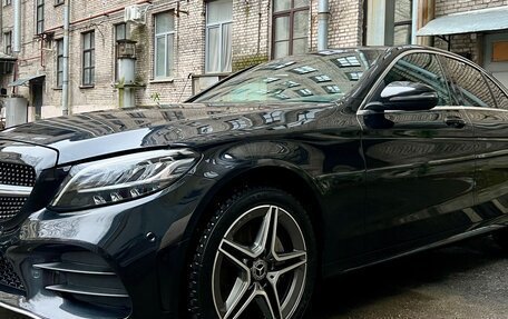 Mercedes-Benz C-Класс, 2019 год, 3 400 000 рублей, 6 фотография