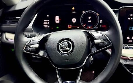 Skoda Octavia IV, 2022 год, 1 979 000 рублей, 14 фотография