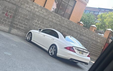 Mercedes-Benz CLS, 2005 год, 1 890 000 рублей, 22 фотография
