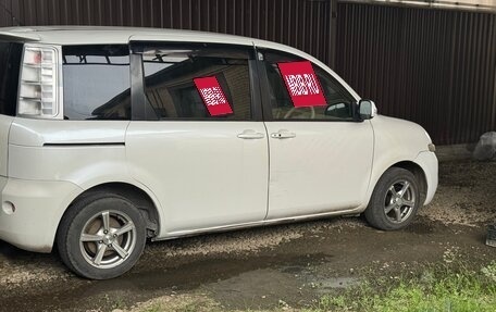Toyota Sienta I, 2008 год, 580 000 рублей, 8 фотография
