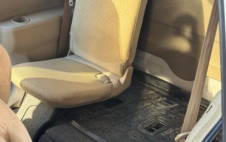 Toyota Sienta I, 2008 год, 580 000 рублей, 31 фотография