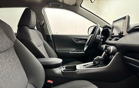 Toyota RAV4, 2020 год, 3 199 000 рублей, 12 фотография