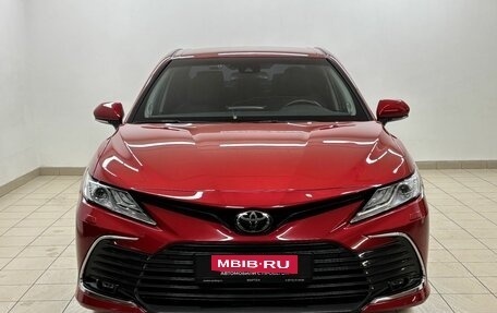 Toyota Camry, 2021 год, 3 698 000 рублей, 2 фотография