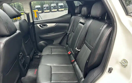 Nissan Qashqai, 2022 год, 1 980 000 рублей, 13 фотография