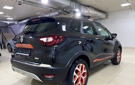 Renault Kaptur I рестайлинг, 2018 год, 1 399 000 рублей, 6 фотография