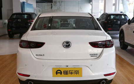 Mazda 3, 2025 год, 2 095 700 рублей, 6 фотография