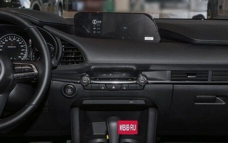 Mazda 3, 2025 год, 2 095 700 рублей, 18 фотография