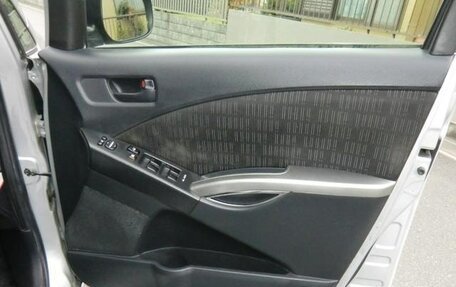 Toyota ISis I, 2011 год, 994 000 рублей, 6 фотография