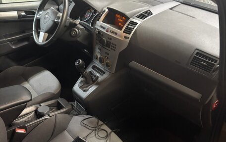 Opel Zafira B, 2012 год, 1 050 000 рублей, 6 фотография