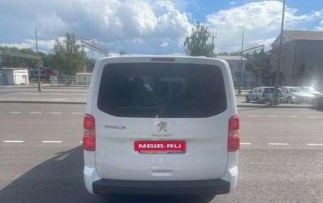 Peugeot Traveller I, 2019 год, 4 500 000 рублей, 4 фотография