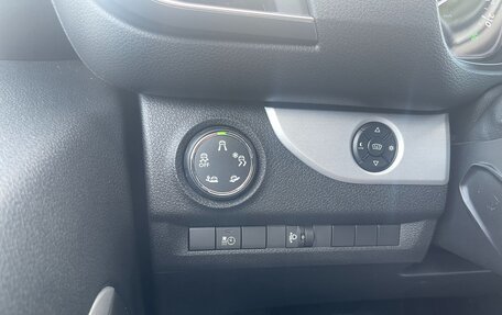 Peugeot Traveller I, 2019 год, 4 500 000 рублей, 20 фотография