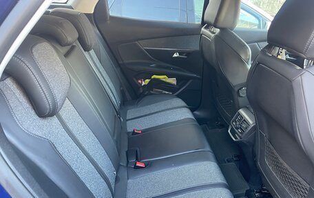 Peugeot 3008 II, 2017 год, 1 900 000 рублей, 14 фотография