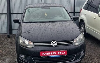 Volkswagen Polo VI (EU Market), 2013 год, 750 000 рублей, 1 фотография