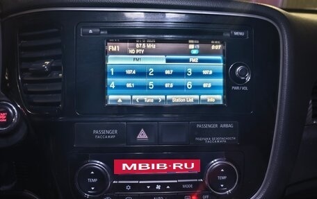 Mitsubishi Outlander III рестайлинг 3, 2012 год, 1 300 000 рублей, 18 фотография