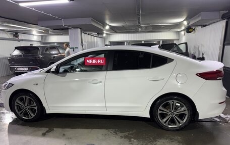 Hyundai Elantra VI рестайлинг, 2018 год, 1 620 000 рублей, 3 фотография