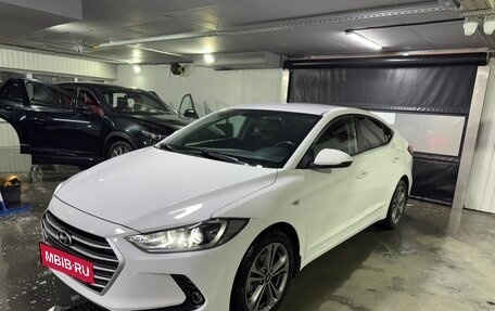 Hyundai Elantra VI рестайлинг, 2018 год, 1 620 000 рублей, 4 фотография