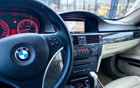 BMW 3 серия, 2007 год, 1 500 000 рублей, 2 фотография