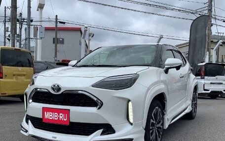 Toyota Yaris Cross, 2022 год, 1 492 000 рублей, 1 фотография