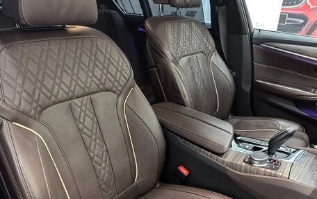 BMW 5 серия, 2019 год, 4 695 000 рублей, 23 фотография