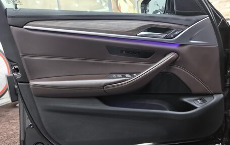 BMW 5 серия, 2019 год, 4 695 000 рублей, 36 фотография