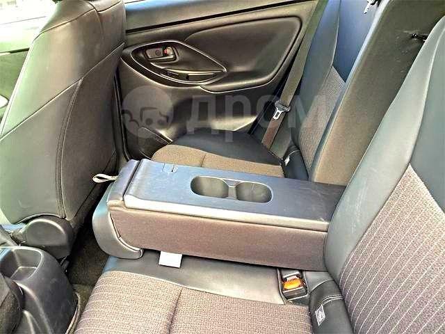 Toyota Yaris Cross, 2022 год, 1 100 000 рублей, 9 фотография